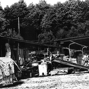 黑人与亚洲女深喉呕吐
