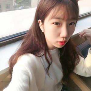 黑人与亚洲女深喉呕吐
